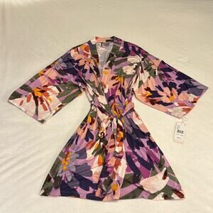 NWT women’s‎ robe